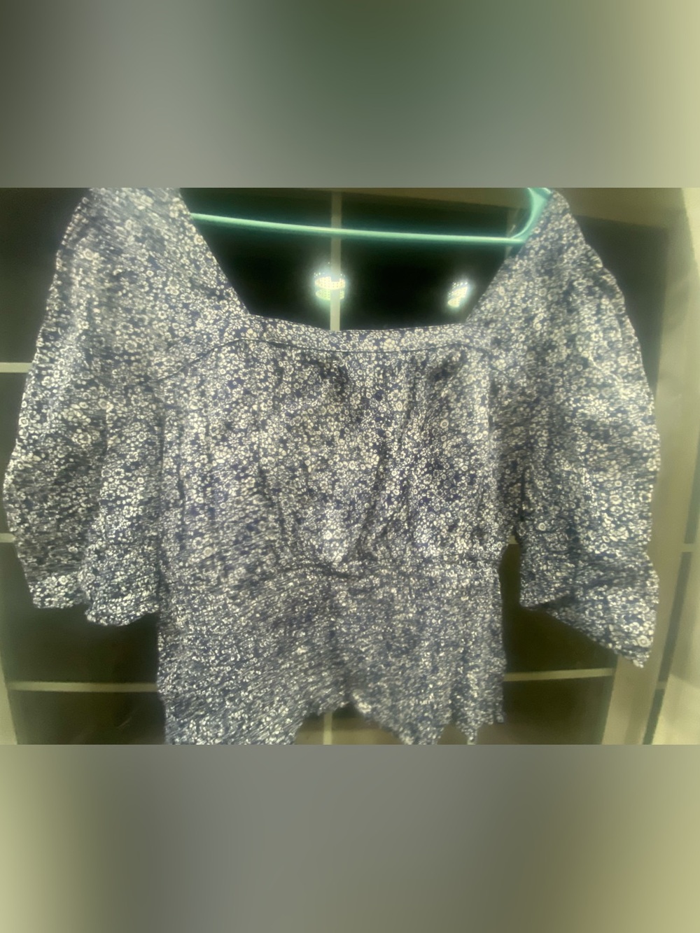Universal Thread Blue Floral Puff Sleeve Peplum Top